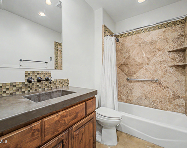 304 S Wilson Street - Photo Thumbnail 42