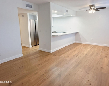 18202 N Cave Creek Road - Photo Thumbnail 2