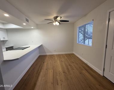 18202 N Cave Creek Road - Photo Thumbnail 4