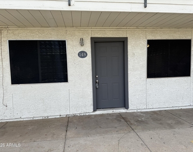 18202 N Cave Creek Road - Photo Thumbnail 16