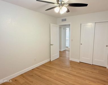 18202 N Cave Creek Road - Photo Thumbnail 13