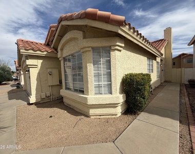 7721 W Tonto Drive - Photo Thumbnail 1