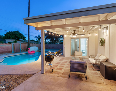 1249 E Bishop Drive - Photo Thumbnail 16