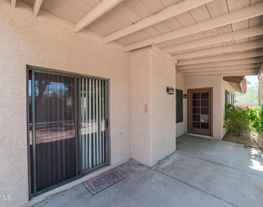 9210 N 104th Place - Photo Thumbnail 33