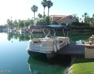 9210 N 104th Place - Photo Thumbnail 41