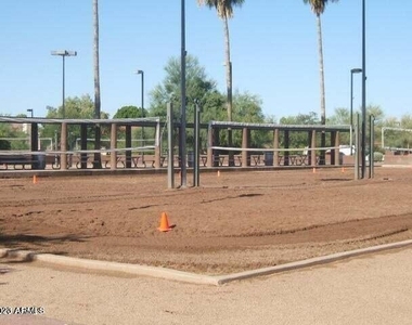 9210 N 104th Place - Photo Thumbnail 56