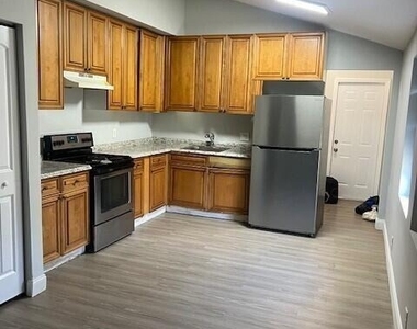 310 Nw 4th Avenue - Photo Thumbnail 1