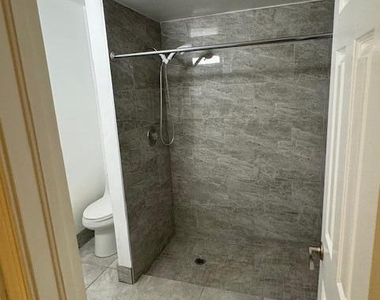 2899 Ne 2nd Avenue - Photo Thumbnail 10