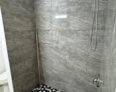 2899 Ne 2nd Avenue - Photo Thumbnail 4
