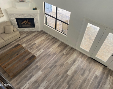 11126 N 129th Way - Photo Thumbnail 22