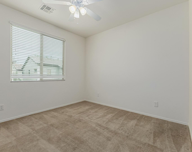 2532 N 149th Avenue - Photo Thumbnail 15