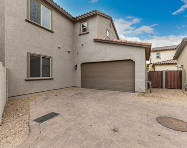 2532 N 149th Avenue - Photo Thumbnail 1