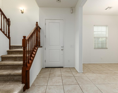 2532 N 149th Avenue - Photo Thumbnail 3