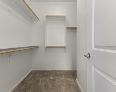 2532 N 149th Avenue - Photo Thumbnail 11