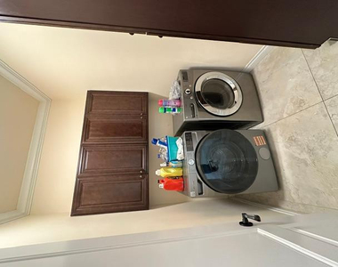 6830 N 14th Street - Photo Thumbnail 7