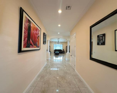 6830 N 14th Street - Photo Thumbnail 28