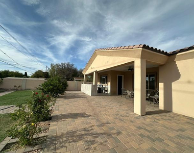 6830 N 14th Street - Photo Thumbnail 20