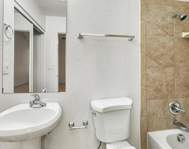 2142 W Monona Drive - Photo Thumbnail 11