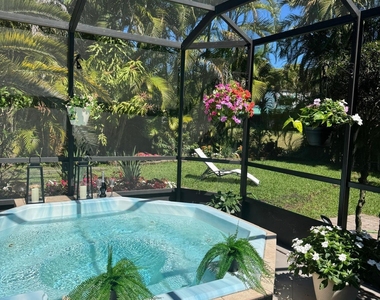 544 Nw 38th Avenue - Photo Thumbnail 14