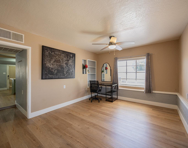 1221 E Highland Avenue - Photo Thumbnail 10