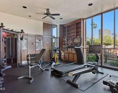 2323 N Central Avenue - Photo Thumbnail 21