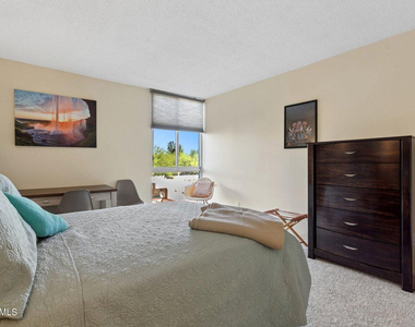 2323 N Central Avenue - Photo Thumbnail 10