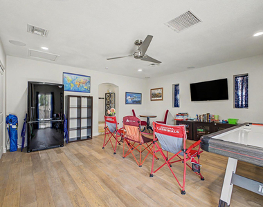 3346 E Cochise Drive - Photo Thumbnail 21