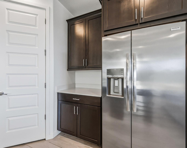 2053 W Sienna Bouquet Place - Photo Thumbnail 12