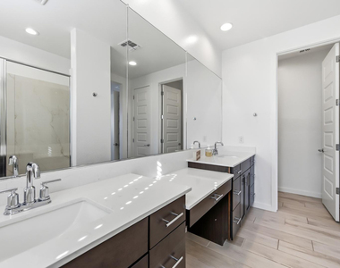 2053 W Sienna Bouquet Place - Photo Thumbnail 28
