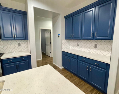 26880 N 99th Drive - Photo Thumbnail 7