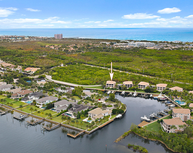 13629 Treasure Cove Circle - Photo Thumbnail 2