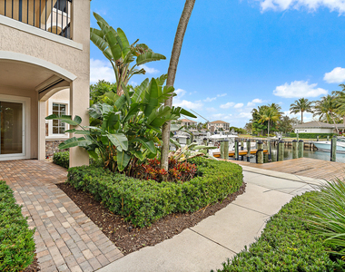 13629 Treasure Cove Circle - Photo Thumbnail 4