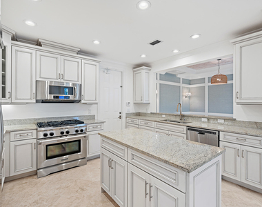 13629 Treasure Cove Circle - Photo Thumbnail 5