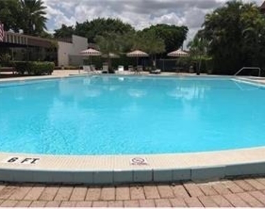 7300 Nw 17th Street - Photo Thumbnail 9