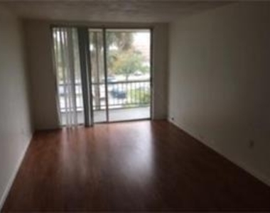 7300 Nw 17th Street - Photo Thumbnail 7