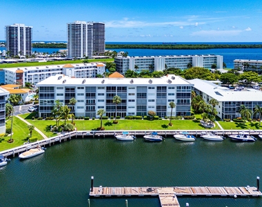 29 Yacht Club Drive - Photo Thumbnail 51