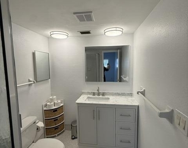 29 Yacht Club Drive - Photo Thumbnail 16