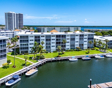 29 Yacht Club Drive - Photo Thumbnail 52