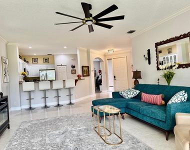 8082 Aberdeen Drive - Photo Thumbnail 4