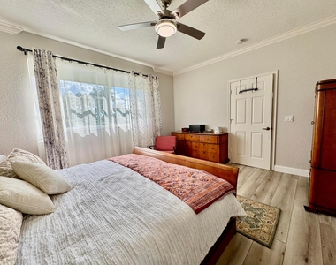 8082 Aberdeen Drive - Photo Thumbnail 8