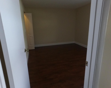 16363 Water Way - Photo Thumbnail 8
