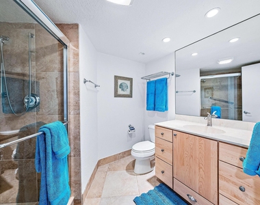 5420 N Ocean Drive - Photo Thumbnail 12