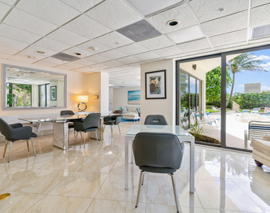 5420 N Ocean Drive - Photo Thumbnail 15
