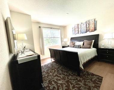 11028 Legacy Drive - Photo Thumbnail 28