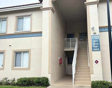 1103 Golden Lakes Boulevard - Photo Thumbnail 27
