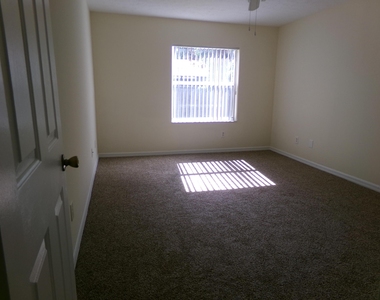 3014 Sw Segovia Street - Photo Thumbnail 7