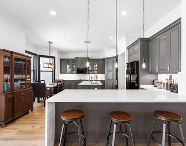 11695 Sunrise View Lane - Photo Thumbnail 13
