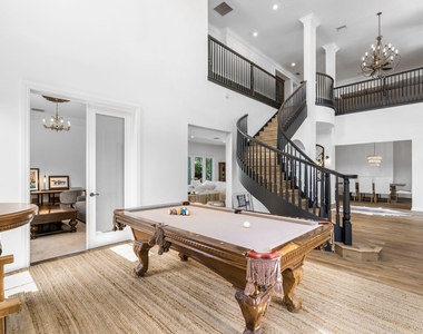 11695 Sunrise View Lane - Photo Thumbnail 5