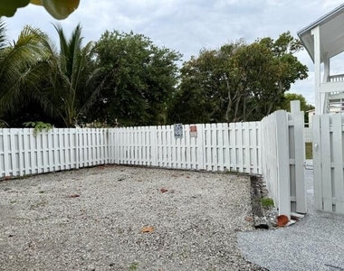 717 2nd Avenue S - Photo Thumbnail 9