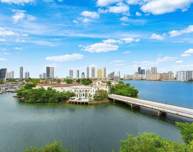 6000 Island Boulevard - Photo Thumbnail 22